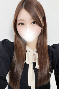 根室せりな